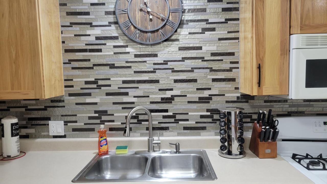 2Br Rustic Villa Utica Exterior photo